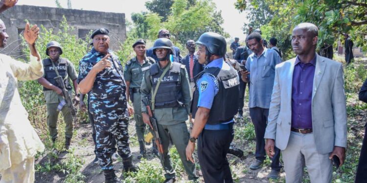 Bandit Attack : Soldiers, Police Drafted To Eruku, Three Victims Buried, 35 Church Members Missing