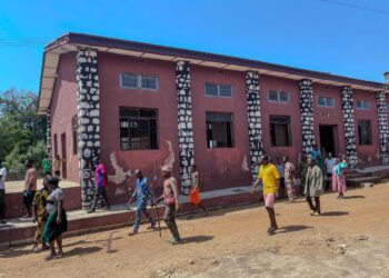 Bandit Attack : Soldiers, Police Drafted To Eruku, Three Victims Buried, 35 Church Members Missing