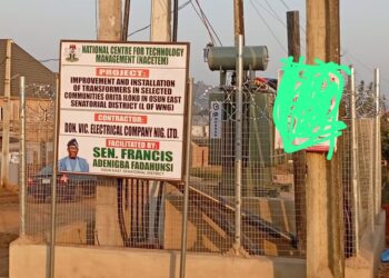 Zone 2 Orita-Iloko Community Expresses Profound Gratitude to Senator Fadahunsi For Donating Electricity Transformer