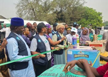 FGN/IFAD-VCDP Distributes Inputs, Tools To 787 Farmers, Inaugurates Seed Lab in Kogi