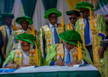 FG Formally Takes Over TASUED, Signs MoU With Ogun At University’s 17th Convocation