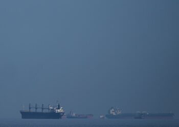 Iran, U.S. Say the Strait Of Hormuz Is Open But Concerns Linger