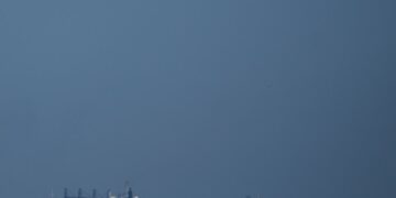 Iran, U.S. Say the Strait Of Hormuz Is Open But Concerns Linger