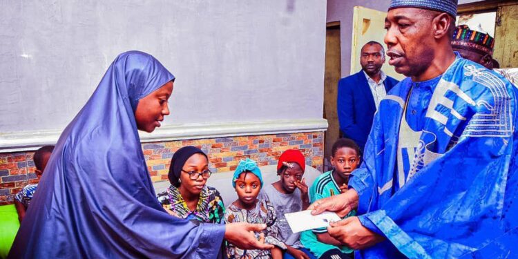 Zulum Donates ₦150mln To Families Of Three Military Officers Killed By Bandits In Borno