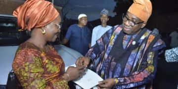 Ogun Distributes 20 Vehicles To Permanent Secretaries