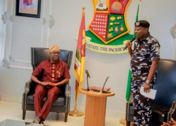 DIG Fayoade Promises Rescue Of Abducted Oyo Pupils, Teachers Through Technology During Visits To Gov. Makinde, Olubadan