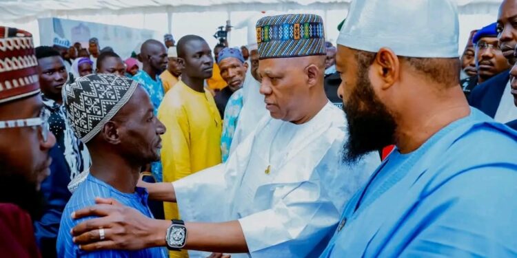 FG Donates N250mln To Families Of 37 Miners That Died In Civil Defence Custody, VP Shettima Pays Condolence Visit